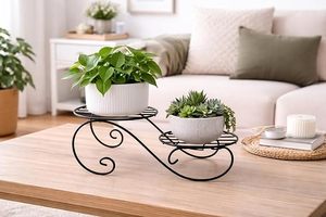 Support de plante décoratif en métal pour usage intérieur et extérieur avec un design élégant à motifs courbés, support à fleurs à double niveau - Product Image 3