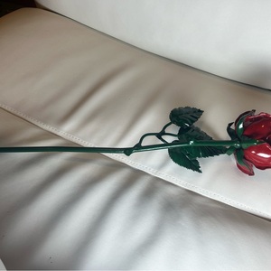 Rosa Roja Artificial Chapada en Oro, Hecha a Mano, Regalo del Día de San Valentín para Novia, Novio, Esposo, Esposa, Aniversario - Product Image 6