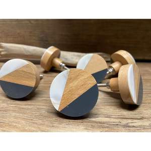 Boutons multi-designs en résine et en bois pour la mise à niveau des quincailleries de meubles et l'organisation des armoires - Product Image 5