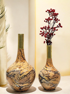 Ensemble de vases de table modernes en laiton et fer, design marbré, col doré, faits à la main, haute qualité, résistants à la rouille, pour décoration de mariage et de maison neuve - Product Image 1
