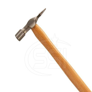 Martillo para Pezuñas de Alta Calidad y Mantenimiento Estable para Equipos de Herrador y Aplicaciones de Cuidado de Pezuñas de Caballos - Product Image 3