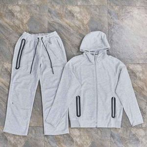Ensemble de sport pour homme Windrunner NOCTA, deux pièces, sweat à capuche zippé en polaire technique avec motif imprimé pour l'entraînement d'automne - Product Image 3