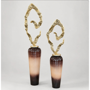 Paire de vases de table hauts en cuivre brillant et or rose avec sculpture d'hélice en métal, décoration de ferme, urne à fleurs faite à la main - Product Image 3
