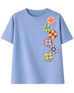 Camiseta de Mujer Azul Polvo Personalizada con Bordado de Patchwork, Cuello Redondo de Algodón Suave, Manga Corta Informal, Top Ligero de Verano - Product Image 1