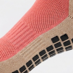 Professional <b>Men</b> Anti Slip Sports Soccer Football Grip <b>Socks</b> Customized <b>Color</b> Breathable Athletic Performance Training Sport - Product Image 5
