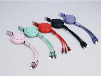Coffret Cadeau Cheval 2026 – Boîte Cadeau d'Affaires Rouge à Ouverture Facile avec Câble de Données – Ensemble Deux Pièces Connecteurs Lightning/Micro USB/Type-C – Charge Rapide