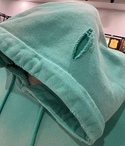 Vente en gros de sweats à capuche et sweat-shirts pour hommes en tissu polaire anti-plis effet délavé, avec logo brodé, pour usage extérieur - Product Image 4