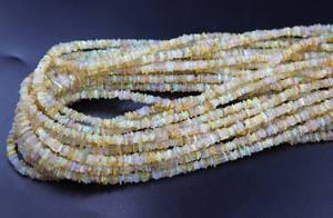 Perles d'opale éthiopienne naturelle multicolore, opale à reflets multiples, en forme de copeaux lisses, environ. 4 MM à 3 MM, longueur de 16 pouces - Product Image 2