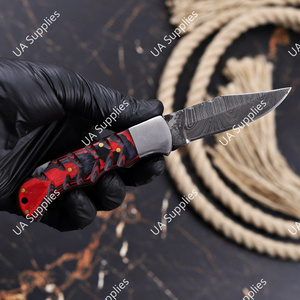 Cuchillo de bolsillo plegable EDC de lujo, forjado a mano en acero de Damasco, con mango de madera Pakka y patrón de llama roja, coleccionable, OEM/ODM - Product Image 2