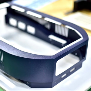 Fabrication sur mesure de cadres en acier soudés OEM, service de tôlerie EETIUM Vietnam - Product Image 1