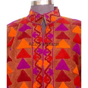 Chaqueta Cotrise Bordada a Mano con Diseño Vintage, Ecológica, Transpirable, de Secado Rápido, con Forro de Algodón y Cuello Mandarín - Product Image 3