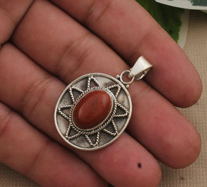 Colgante de Plata de Ley 925 con Jaspe Rojo Natural Chapado en Platino Estilo Vintage, Amuleto de Corazón con Gema, Joyería al por Mayor, Precio de Fábrica - Product Image 3