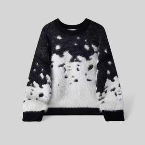 เสื้อสเวตเตอร์คริสต์มาสคุณภาพสูงแบบสั่งทำพิเศษ ระบายอากาศได้ดีและไม่หดตัว ดีไซน์สีแดงและสีเขียว สำหรับงานปาร์ตี้ฤดูหนาวสำหรับครอบครัว - Product Image 1