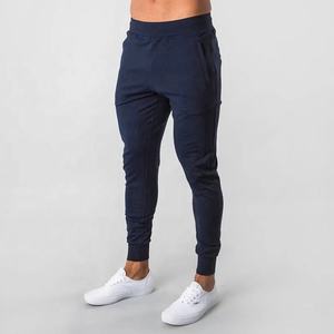 Pantalones Deportivos de Forro Polar para Hombre con Logotipo Personalizado, Negros, Impermeables, Transpirables, Cintura Elástica, 100% Poliéster, Casuales, para Correr - Product Image 3