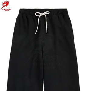 Pantalon de jogging évasé pour femme, style minimaliste au toucher doux, pour un look décontracté et un confort durable - Product Image 4