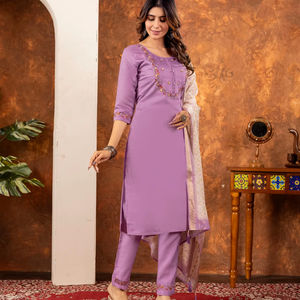 Ensemble Salwar en Soie Marina Lavande Tendance, Style Indien et Pakistanais, Nouveauté Exclusive pour Femme, Tenue Ethnique de Soirée et de Mariage - Product Image 1