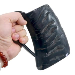 Taza para Beber de Cuerno de Búfalo para Hombres y Mujeres, Taza Auténtica con Grabado Personalizado, Taza Vikinga Natural para Beber - Product Image 2