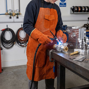 Premium Quality Heavy-Duty Cowhide <b>Leather</b> Welding <b>Apron</b> Industrial Safety Gear High Heat Spark Resistant Features for Workers - Product Image 3