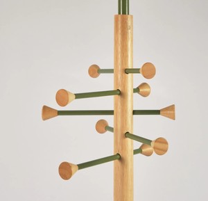 Porte-manteau moderne en bois avec 10 crochets, design mid-century, meuble de rangement autoportant pour entrée et salon - Product Image 2