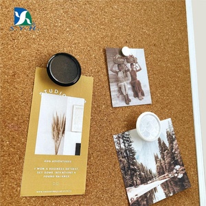 Tablero de Corcho Magnético con Marco Delgado de Aluminio para Notas, Fotos y Memos - Product Image 3