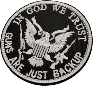 Parches de goma de Pvc Logotipo impreso personalizado Insignias de goma de moda Pvc para la venta Hecho en Pakistán tela de sarga - Product Image 1