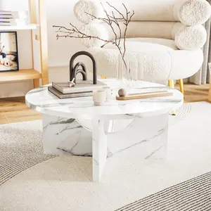 Mesa de centro moderna de mármol blanco con estructura de latón y superficie de tocador - Product Image 1