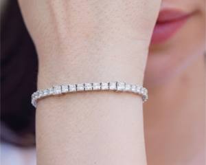 Brazalete de Tenis con Diamantes Eternity en Oro Rosa, Elaborado en Plata de Ley, Clásico, Atemporal, Lujoso y Brillante, Regalo para Mujer, Fiesta - Product Image 3