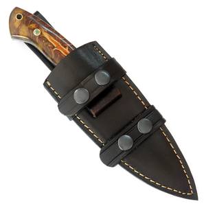 มีดสกินนิ่งเหล็กดามัสกัสตีขึ้นรูปด้วยมือ พร้อมปลอกมีด แบบกำหนดเอง OEM ด้ามจับทรงกรวยสน สำหรับล่าสัตว์และตั้งแคมป์ - Product Image 5