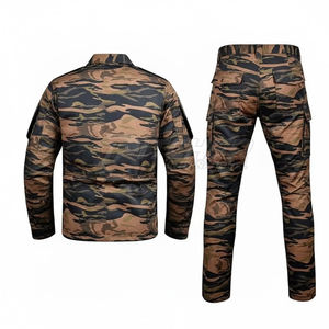 Tenue de paintball toutes saisons, écologique, respirante, protectrice, design pour mouvements fluides, résistance aux chocs, confortable - Product Image 3