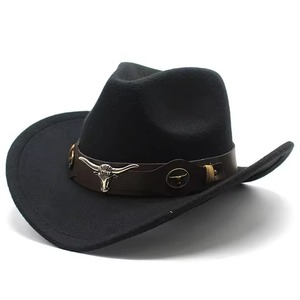 Chapeau de cowboy en cuir de vachette, design léger et haut de gamme, chapeau de voyage décontracté en cuir pour l'extérieur, fabrication professionnelle - Product Image 1
