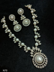 Ensemble de bijoux de mariée en diamant américain classique Collier et boucles d'oreilles en deux pièces pour mariage Style classique à la mode - Product Image 4