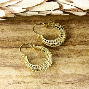 Nouvelle Arrivée Boucles d'Oreilles Bohèmes Tribales en Laiton Bijoux Femme Plaqué Or 18 carats Créoles Texturées Filigrane Vente en Gros/OEM/ODM - Product Image 5