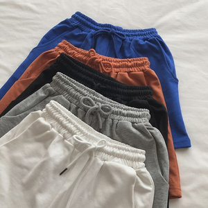 ชุดเซ็ตเสื้อยืดและกางเกงขาสั้นผู้ชายผ้าเฟรนช์เทอร์รี่สำหรับฤดูร้อน สปอร์ตแวร์ลำลอง ชุดออกกำลังกาย คุณภาพสูง รับผลิตตามสั่งพร้อมโลโก้ ขายส่งจำนวนมาก - Product Image 6