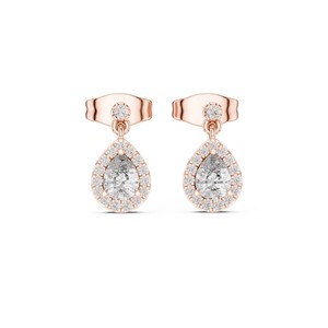 Pendientes de Corte Esmeralda Premium en Oro Sólido de 14K, Pendientes de Moda para Mujer con Diamantes Cultivados en Laboratorio y Piedras Laterales Redondas - Product Image 6