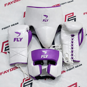 Ensemble de boxe personnalisé bleu et blanc avec lacets réglables, rembourrage confortable, kit de protection d'entraînement en cuir véritable - Product Image 3