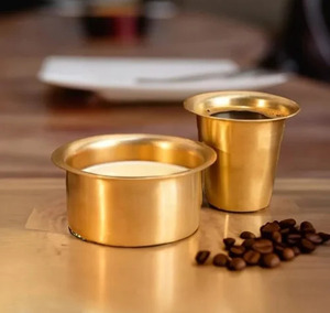 ชุดกาแฟทองเหลืองอินเดียใต้ยี่ห้อเม็ตคราฟท์ พร้อมถ้วยดาบารา สำหรับการเสิร์ฟแบบอินเดียใต้แท้ๆ ในราคาขายส่งจากโรงงานโดยตรง - Product Image 6