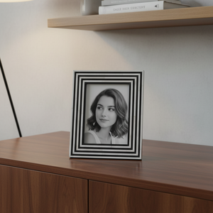 Cadre photo en résine avec incrustation de os, fait main, réglable, rectangulaire vertical, décoration d'intérieur, à poser sur table ou à accrocher au mur - Product Image 2