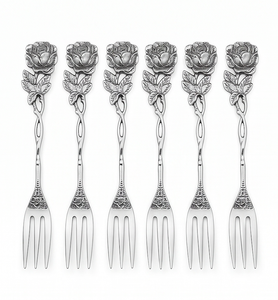 Ensemble de fourchettes en métal au design élégant en forme de rose, finition mate, résistantes à la rouille, idéales pour les mariages et la restauration. - Product Image 1
