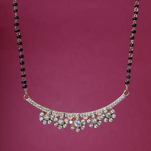 Collier Mangalsutra en Diamant avec Chaîne de Perles Noires, Cadeau pour Femme, Fait Main, Bijoux Minimalistes Tendance pour Elle, Vente en Gros - Product Image 2