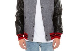 Chaqueta universitaria de béisbol con bordado de chenilla de lana y logotipo personalizado para hombre y mujer, chaqueta de invierno vintage con mangas de cuero de color personalizado. - Product Image 5