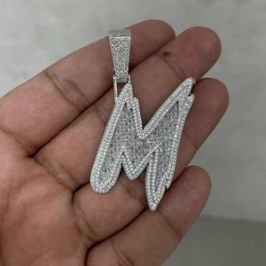 Colgante de Letra Personalizado de Plata de Ley 925 con Moissanita y Diamantes, Estilo Hip Hop, Engastado con Pavé, Joyería de Lujo para Unisex - Product Image 1