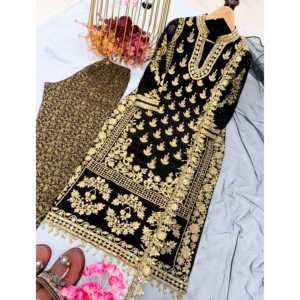 Ensemble de vêtements de fête pour femmes de créateur haut bas Dupatta pour un look élégant - Product Image 2