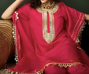 2026 Hot Sale Beautiful Dubai Kaftan suit Women Hand Work Kaftan Traditional Islamic Clothing and Accessory Designed for Muslims - Product Image 3