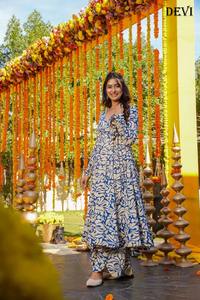 Hermoso Vestido Anarkali de Diseño Indio-Pakistaní, Tela de Algodón y Seda, Bordado Elegante, para Bodas, Casual, Tradicional, Ropa Femenina - Product Image 6