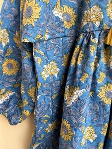 Tunique décontractée à imprimé floral, col profond avec fermeture à cordon, robe longue maxi tissée à la main, haut brodé pour l'extérieur - Product Image 3
