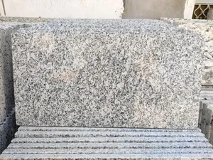 Dalles de granit blanc brillant naturel pour revêtements de sol et murs intérieurs et extérieurs, espaces de salle de bain et maisons contemporaines - Product Image 3