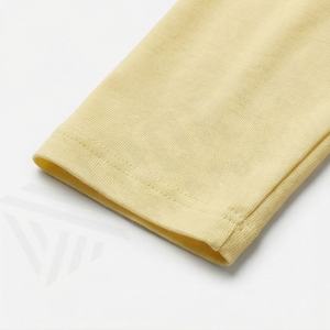 T-shirt tie-dye pour femme, style rétro coloré, look audacieux, tee-shirt imprimé accrocheur, tendance Halloween, haut de mode, couleur personnalisée - Product Image 6