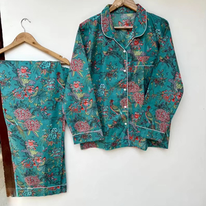 Conjunto de Pijama de Mujer Naaz Textile con Estampado de Rayas de Tigre, Ropa de Dormir Informal de Verano, Pijama de Algodón - Product Image 1