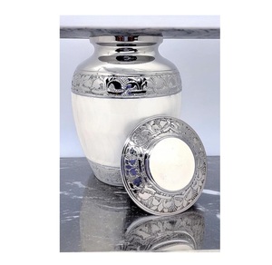 Urna Funeraria Premium para Adultos con Diseño Elegante para Guardar Cenizas, Servicios Conmemorativos y Hacer Honor a una Vida Querida - Product Image 1