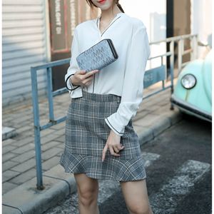 Portafoglio con cinturino da polso Mia K Hofstra M Signature - Product Image 3